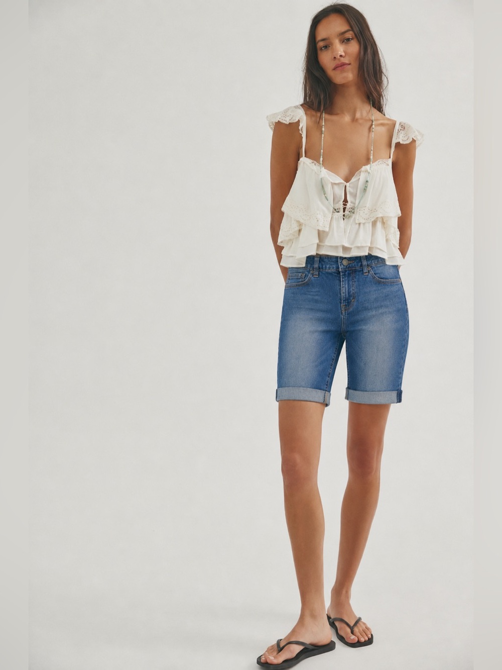 a.n.a Mid Rise Denim Bermuda Stretch Denim Comfort Shorts Cuffed Medium Wash, 2